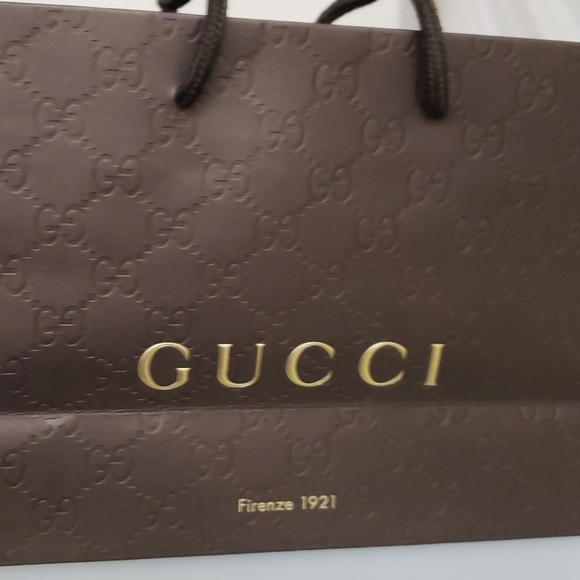 Set Of 2 Authentic Gucci Gift bag - Picture 5 of 8